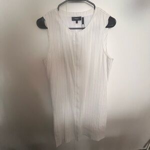 Theory White Striped Linen Dress Size 8 Front Zip Luxury Dress for work